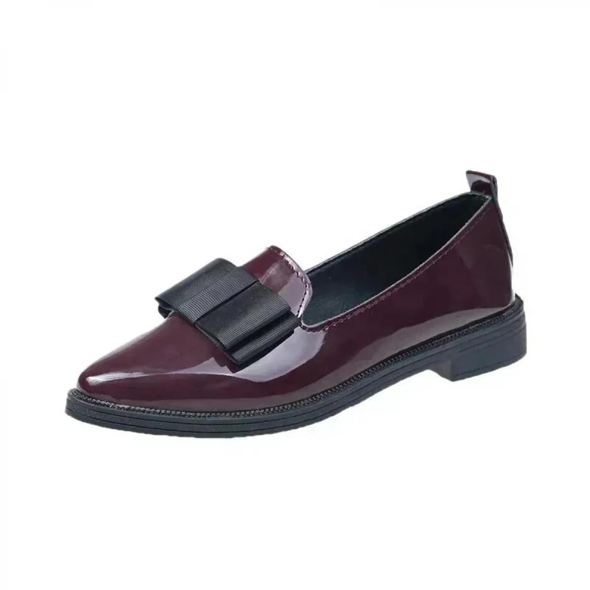 2024 Scarpe da donna Moda Slip On Vendita calda da donna Appartamenti Autunno Punta a punta Ufficio Piatto Casual Comodo Scarpe