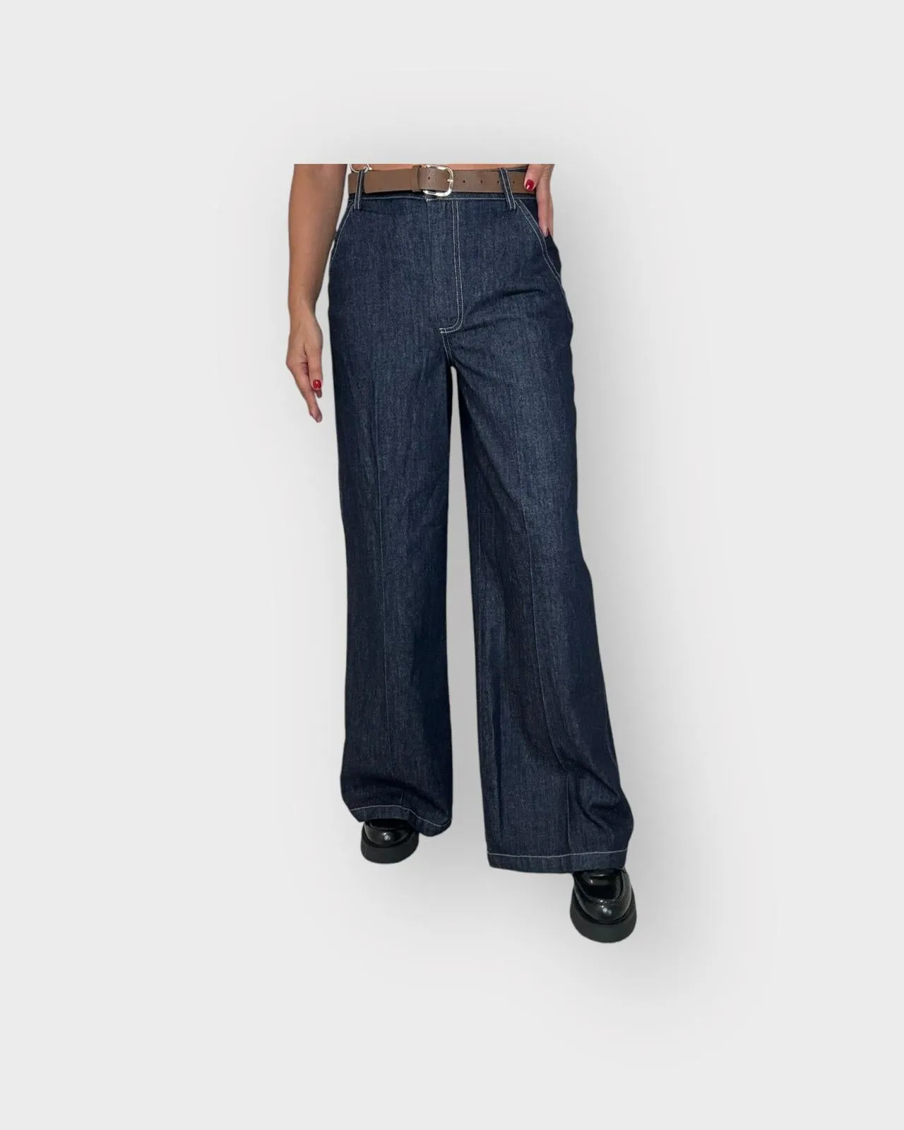 AI244025 - JEANS - motel