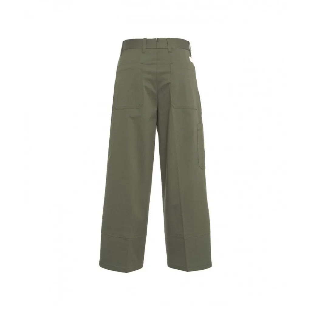 Carpenter chino verde