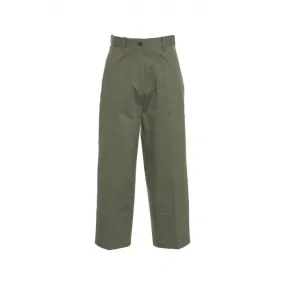 Carpenter chino verde