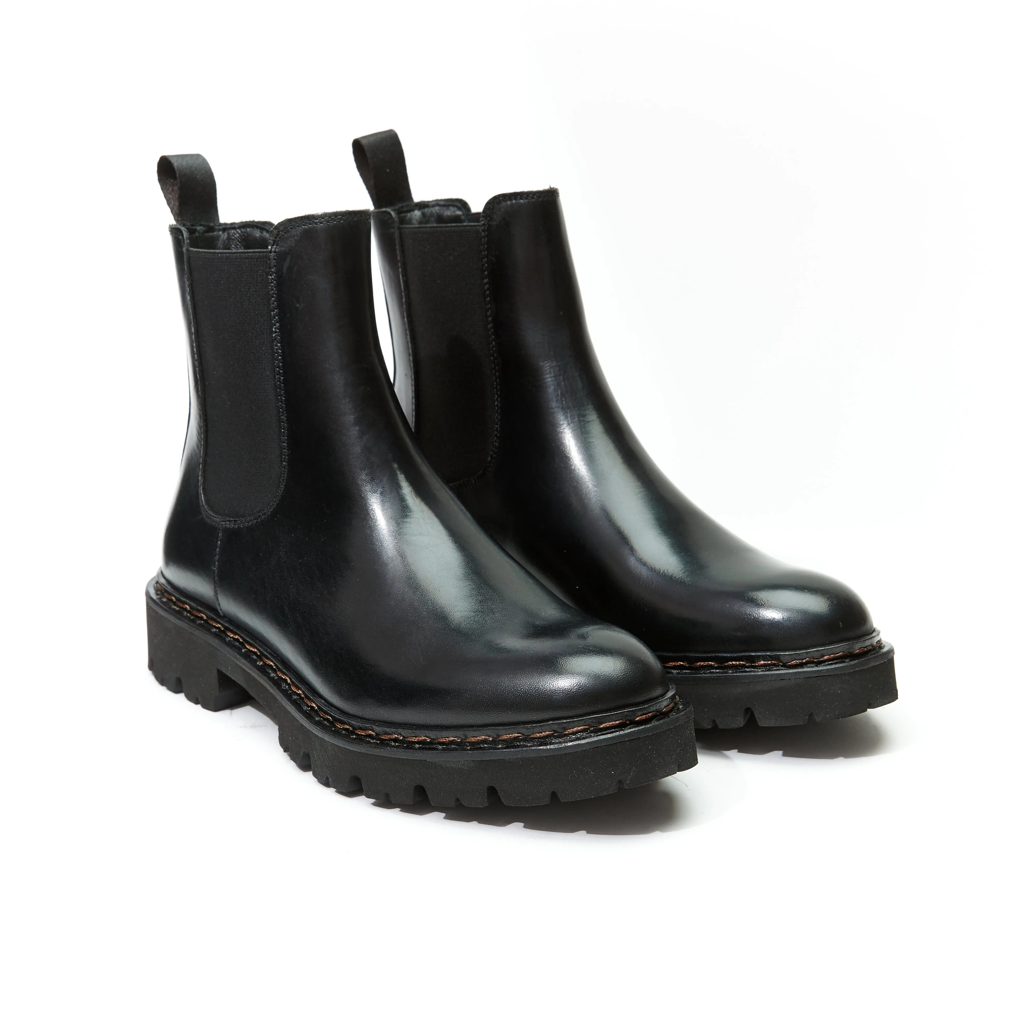 Chelsea boot black