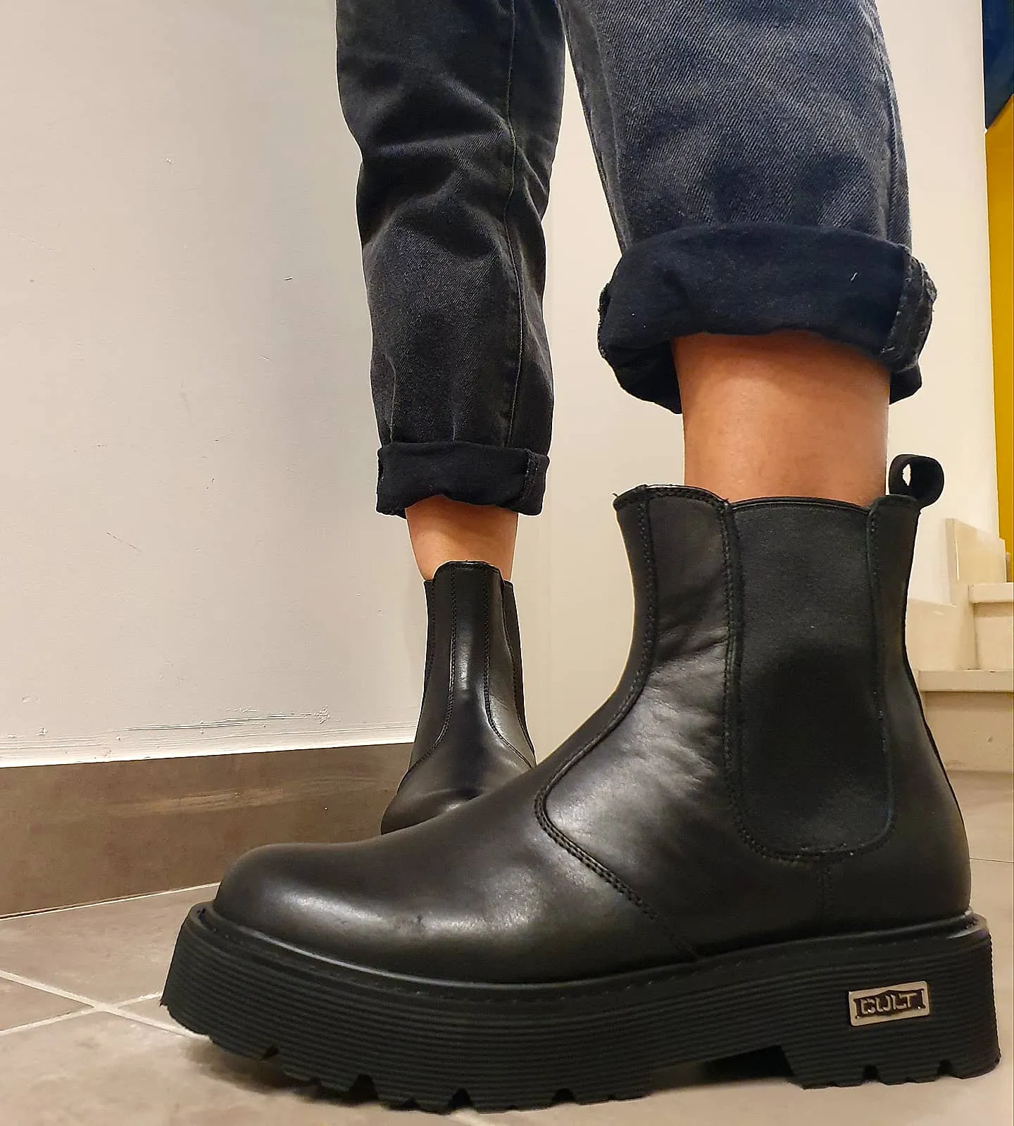 Cult Chelsea Boots