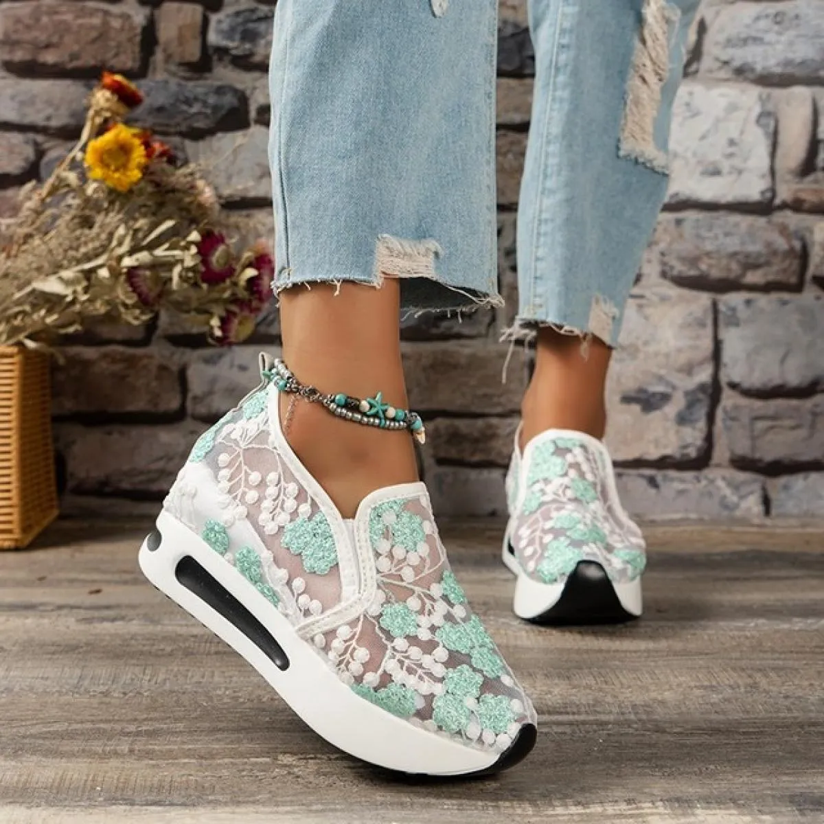 Gigifox Zeppe con plateau Sneakers da donna Sneakers in rete con ricamo floreale per donna Slip On scarpe casual comode con tacc