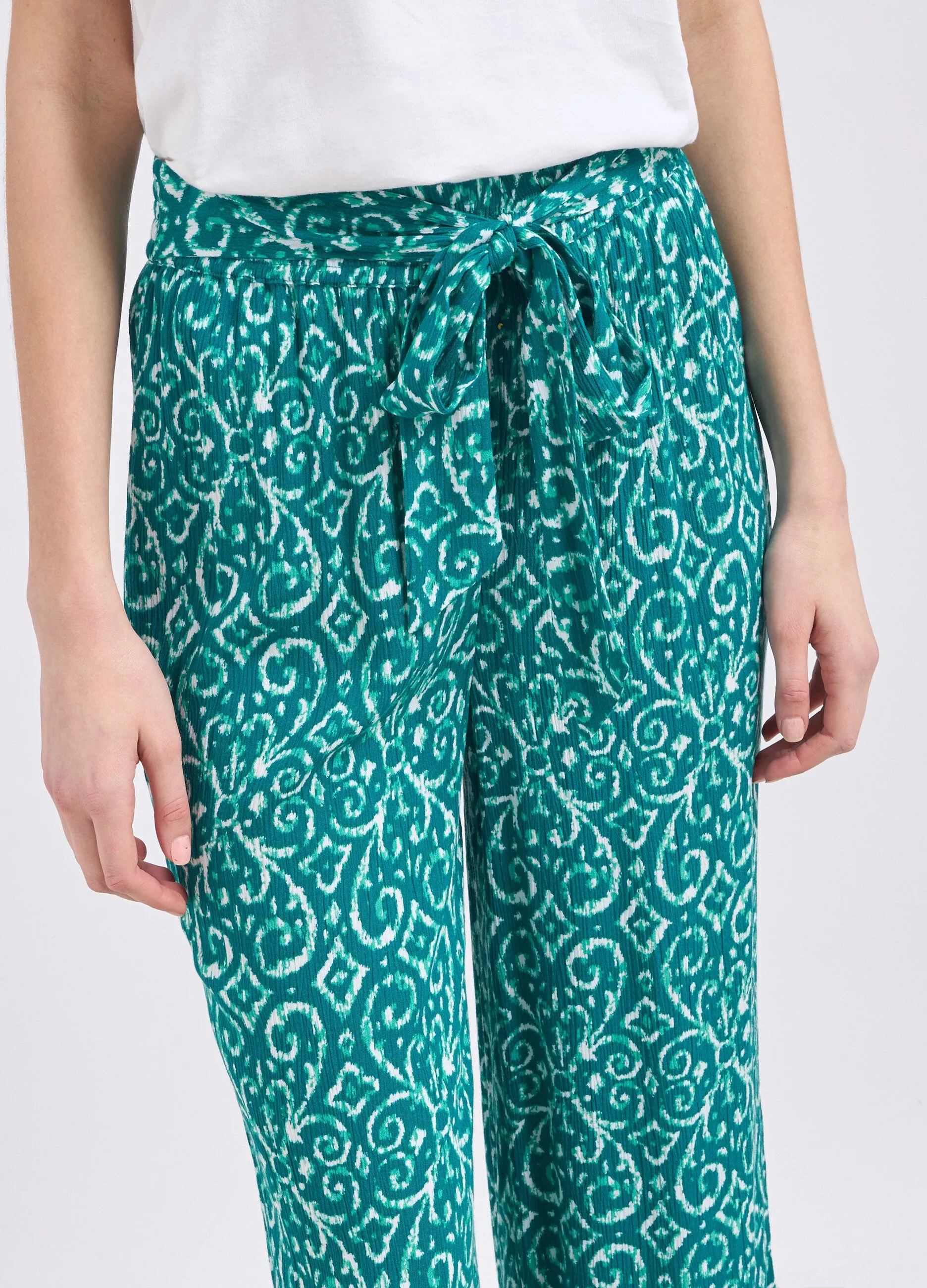 Pantaloni in pura viscosa creponne donna